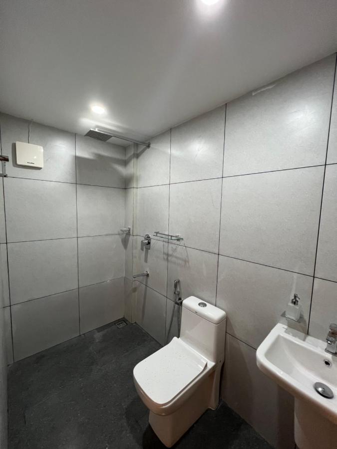 Heres Haut Residency Kochi Екстер'єр фото