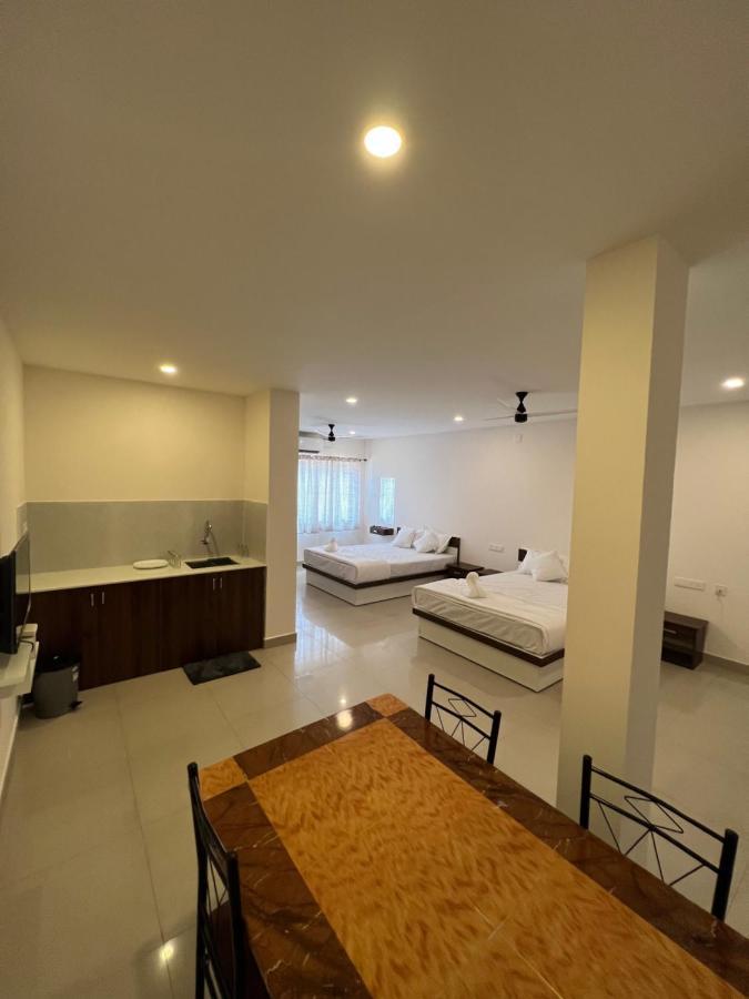 Heres Haut Residency Kochi Екстер'єр фото