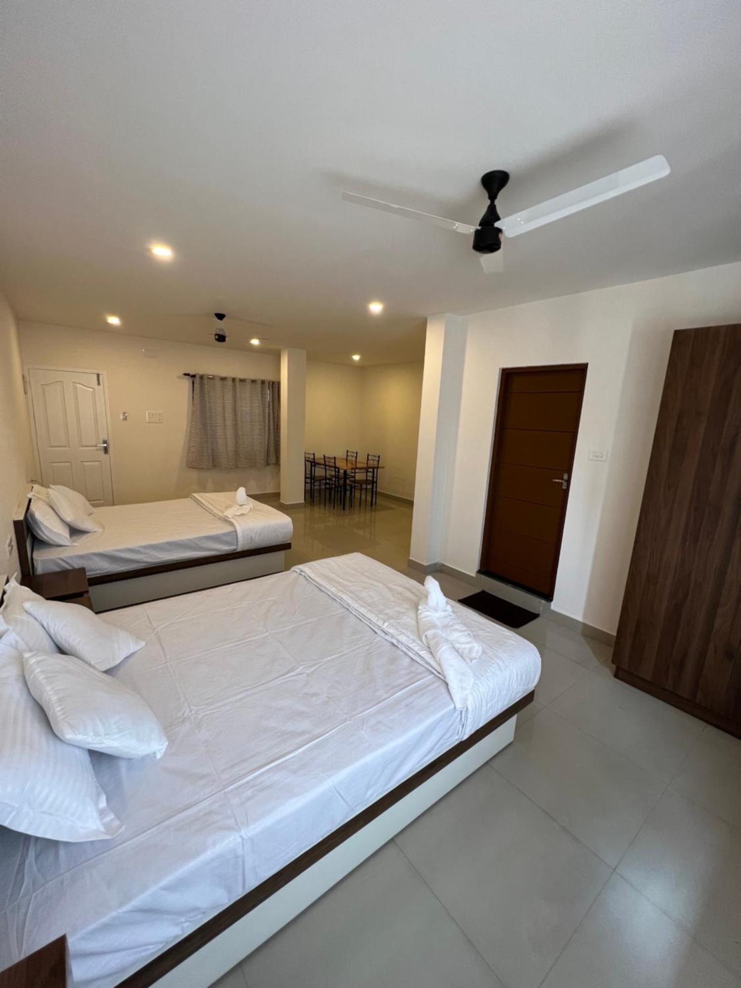 Heres Haut Residency Kochi Екстер'єр фото