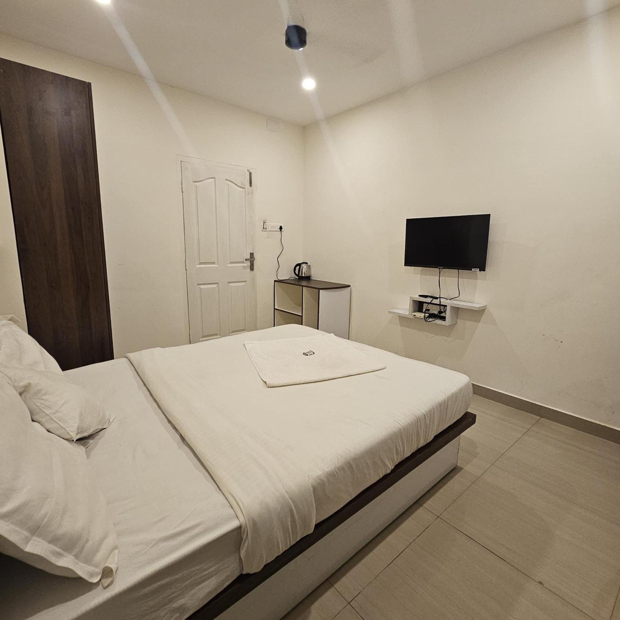 Heres Haut Residency Kochi Екстер'єр фото