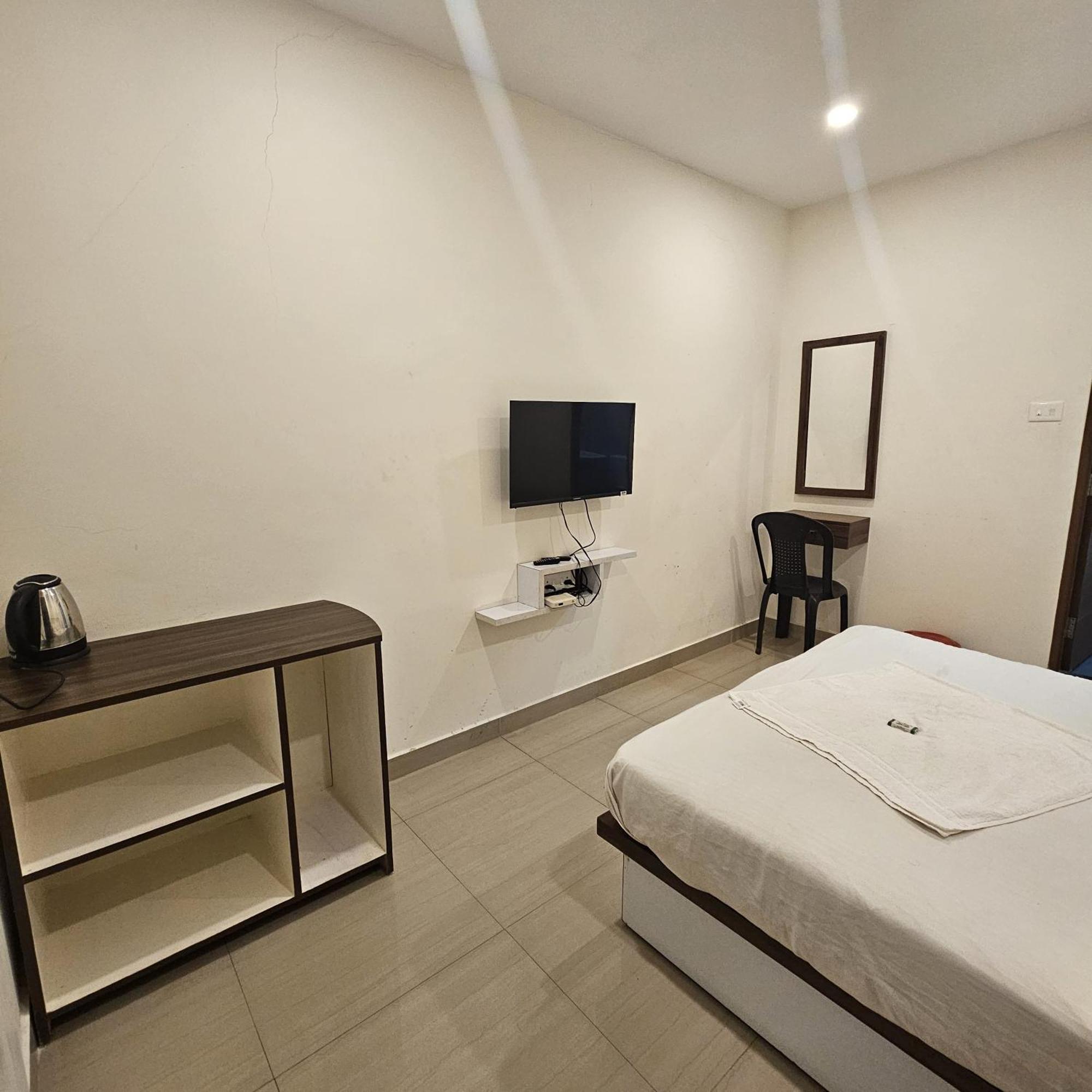 Heres Haut Residency Kochi Екстер'єр фото