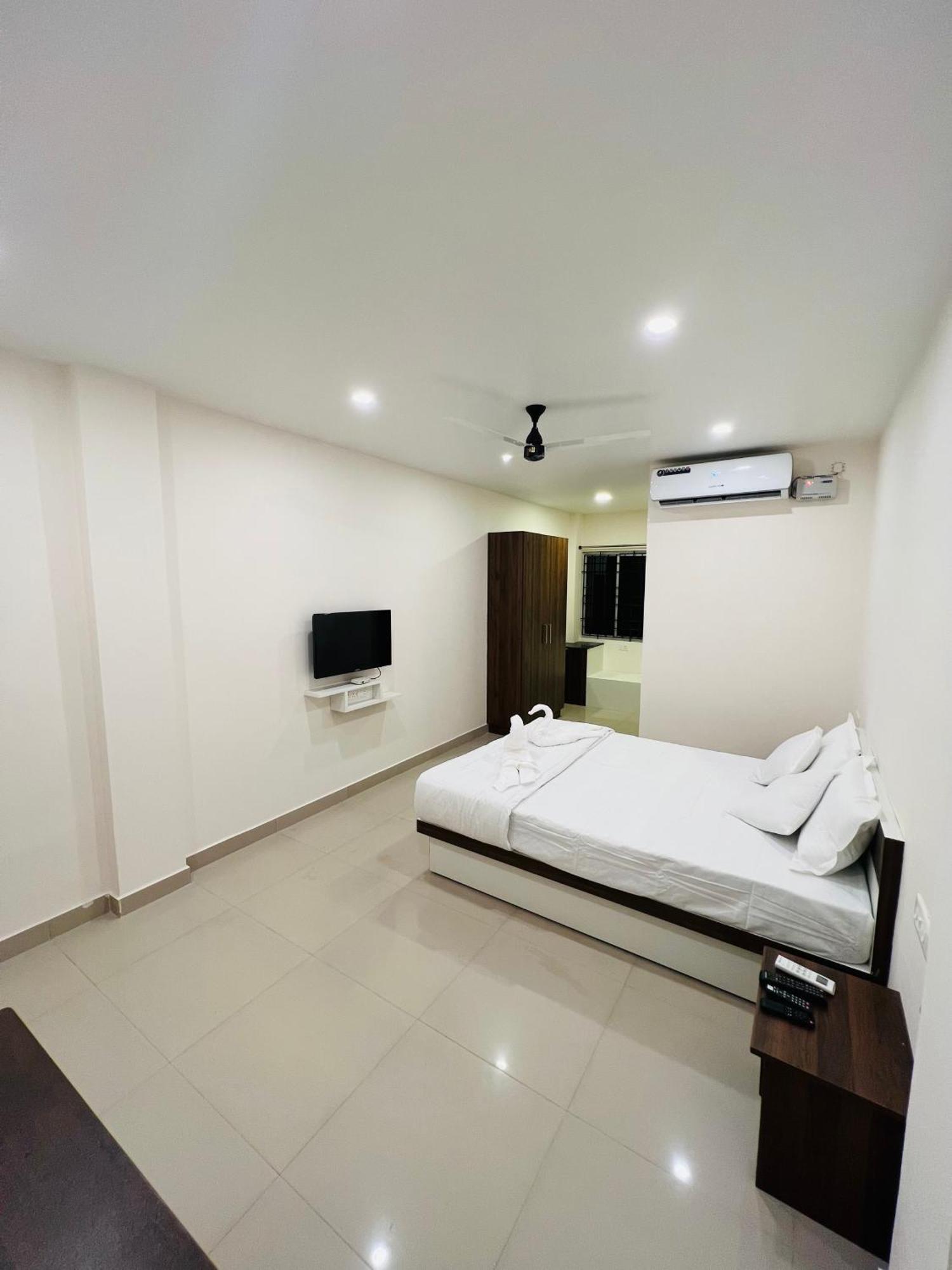 Heres Haut Residency Kochi Екстер'єр фото