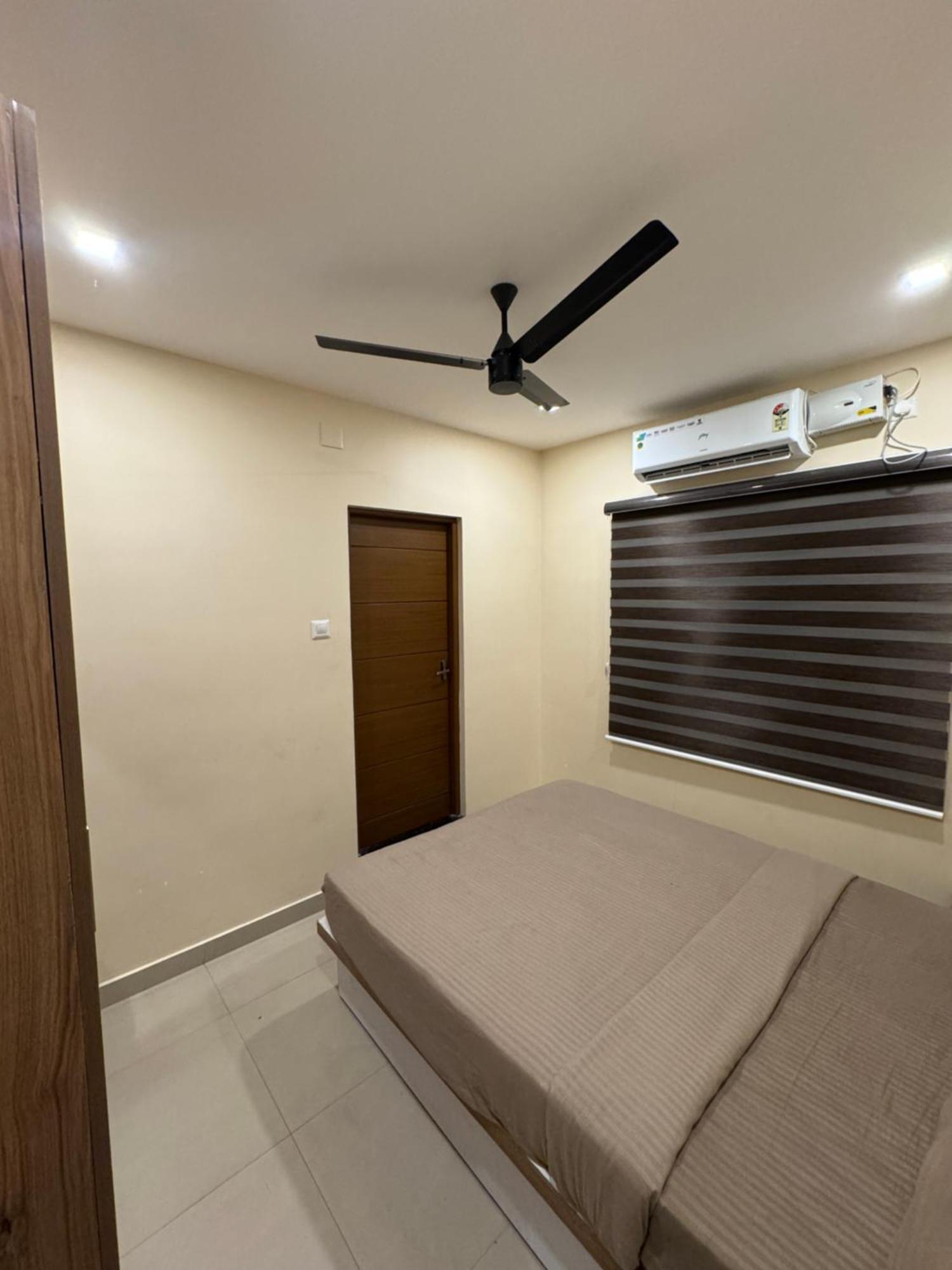 Heres Haut Residency Kochi Екстер'єр фото