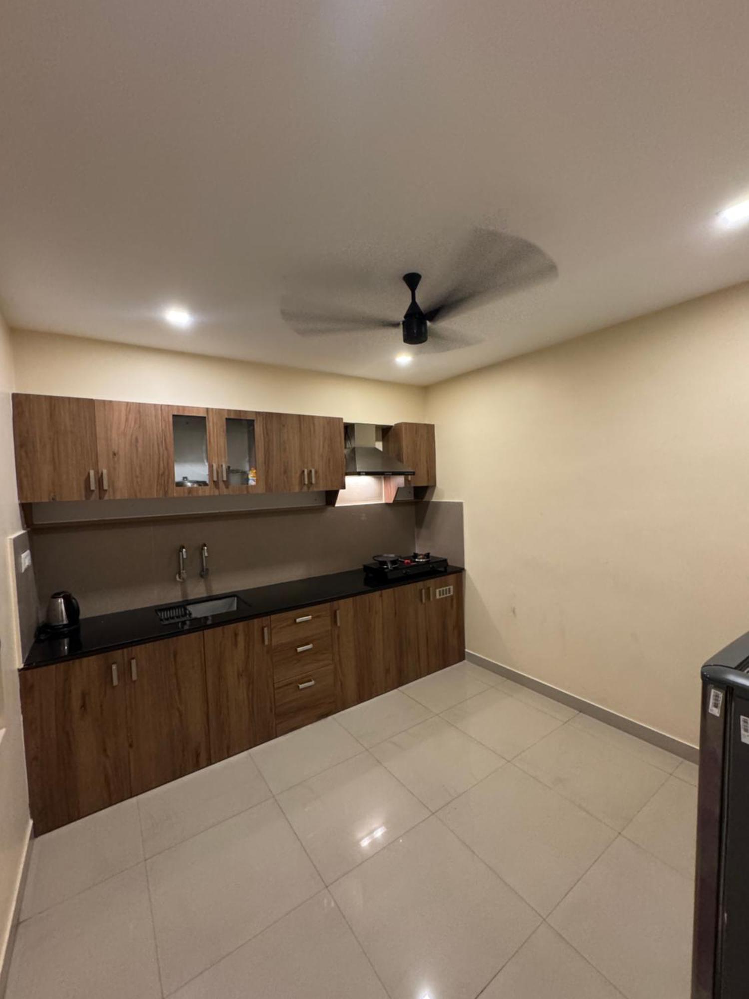 Heres Haut Residency Kochi Екстер'єр фото